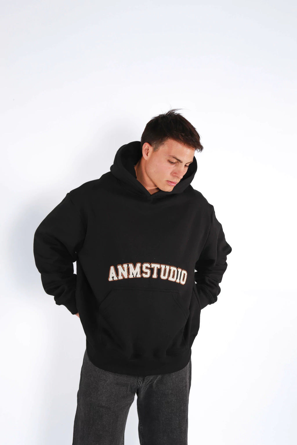 HOODIE - studio