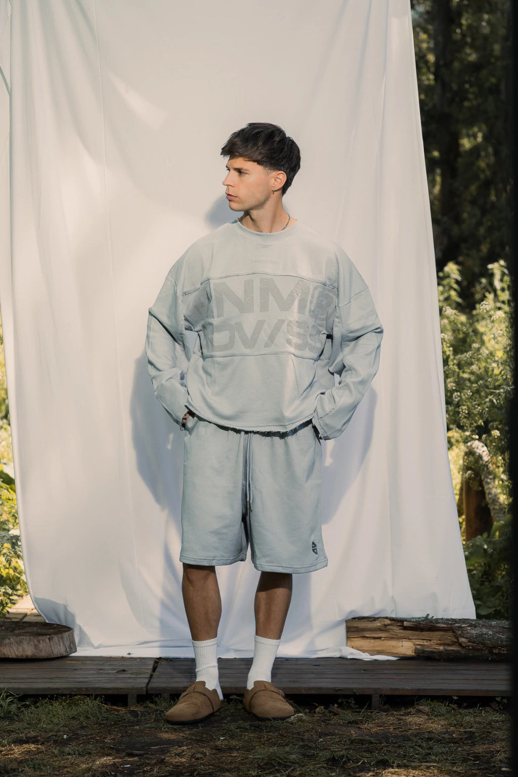 CREWNECK - heat light