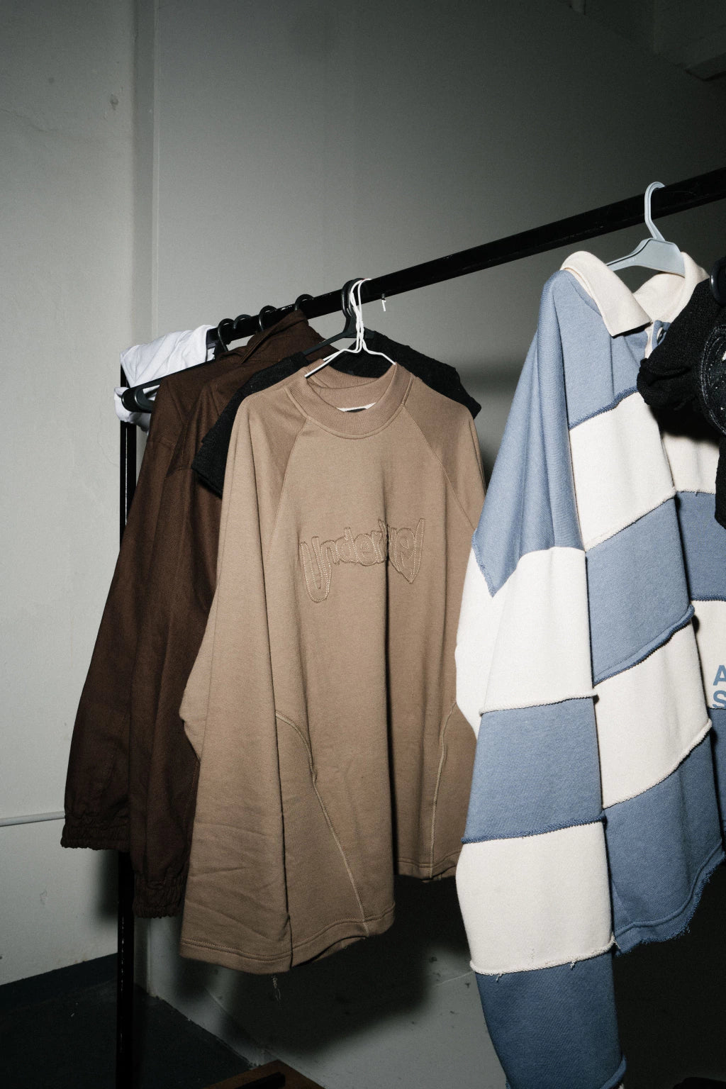 CREWNECK - rust coffee