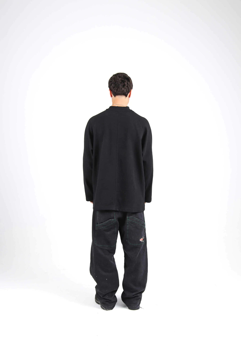 CREWNECK - fallout black