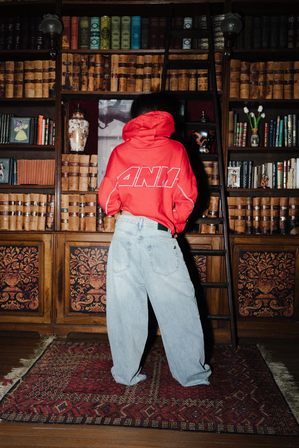 HOODIE - OVERLOCK RED