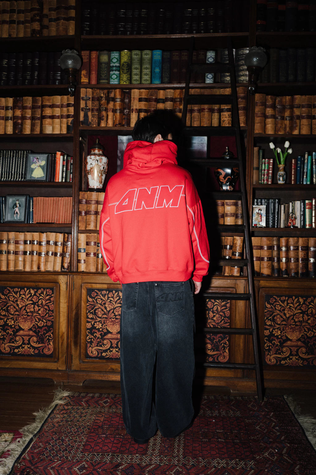 HOODIE - OVERLOCK RED