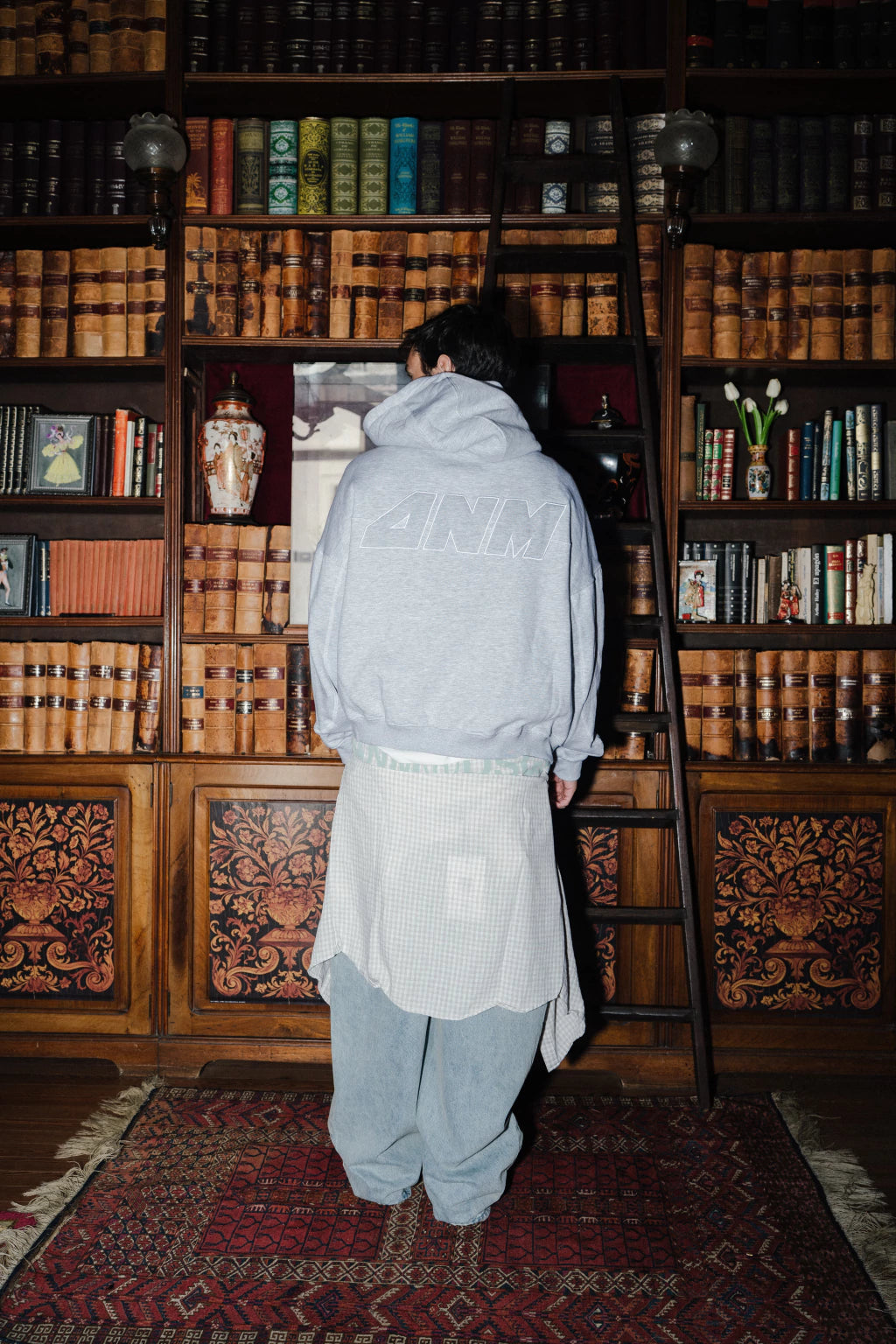 HOODIE - OVERLOCK GREY