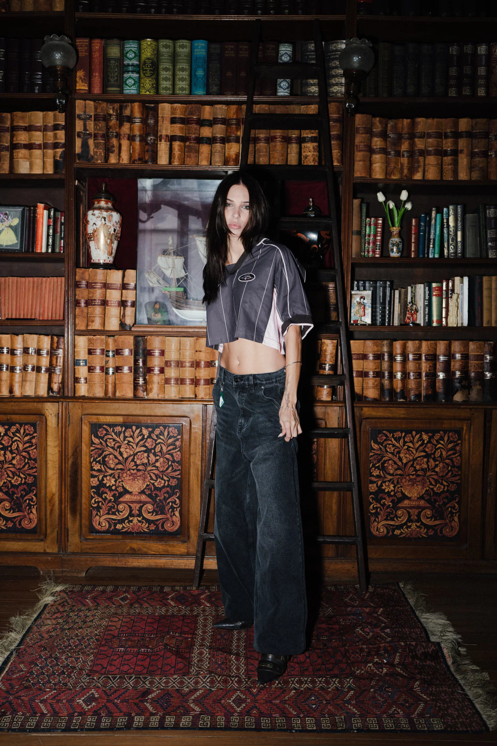 CAMISETA CROP - DUAL BROWN