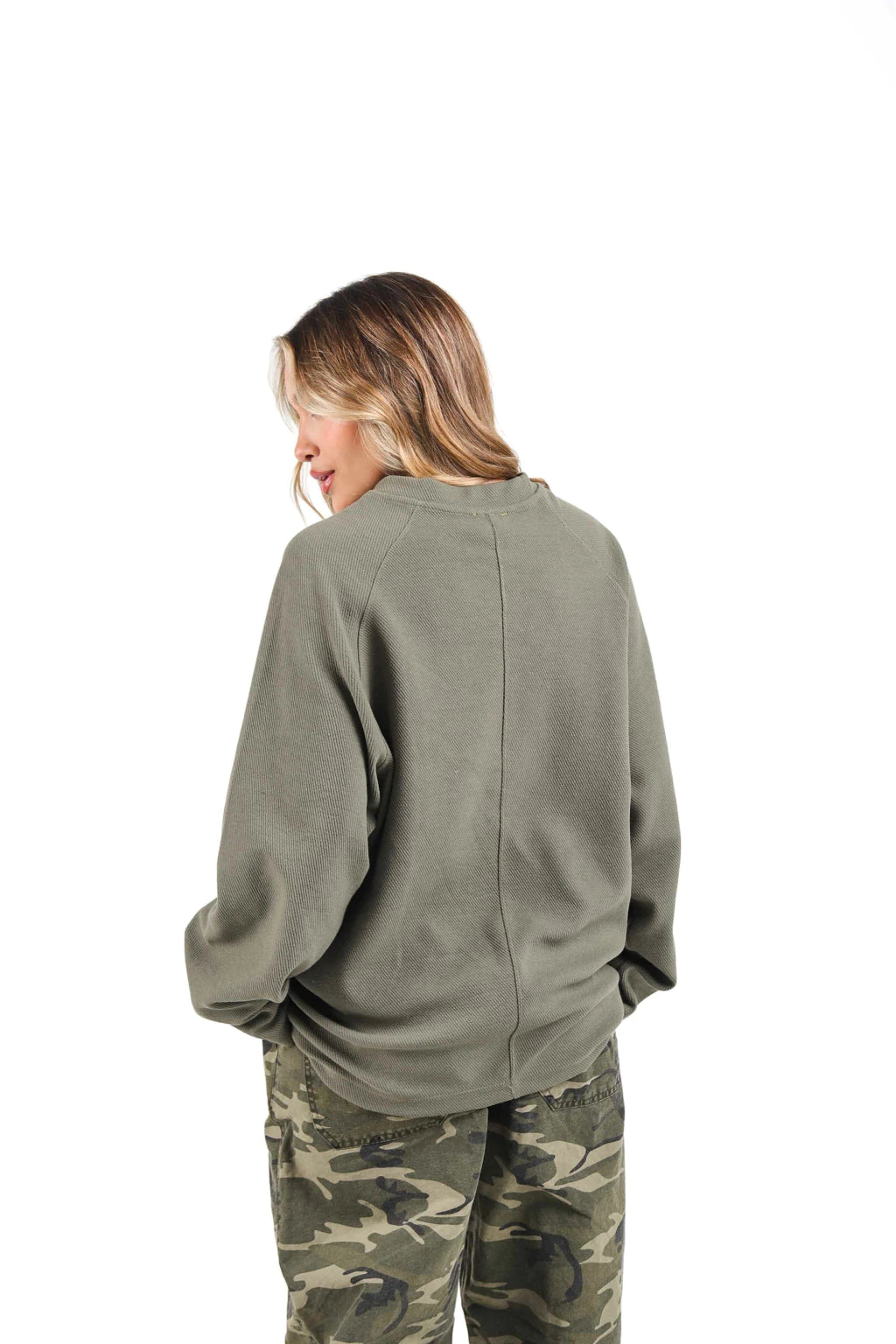 CREWNECK- fallout green